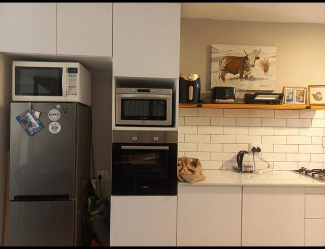 3 BEDROOM PROPERTY TO RENT IN LYNNWOOD RIDGE